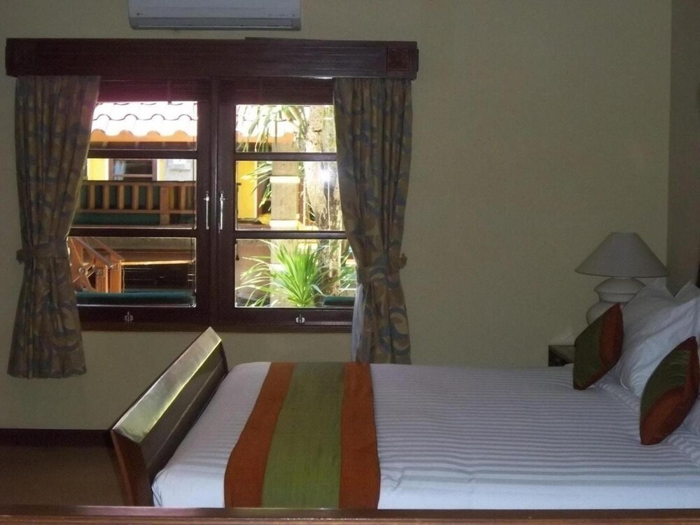 Apel Villa Sanur 21/54