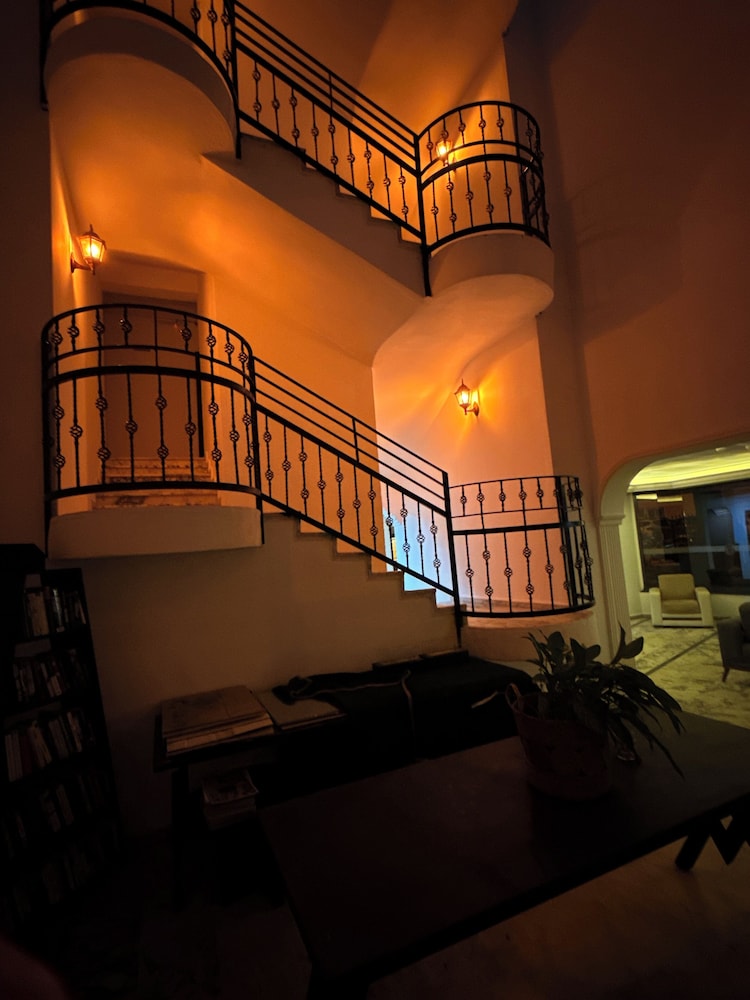 Babaoglu Apart Hotel 11/48
