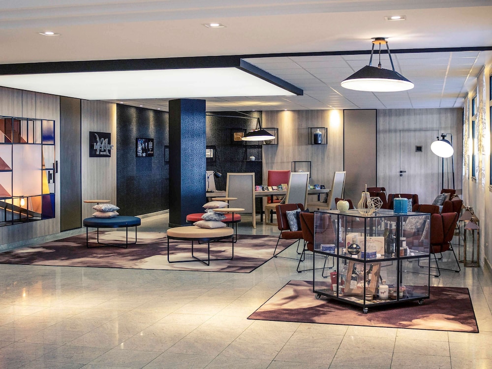 MERCURE BLOIS CENTRE 56/74