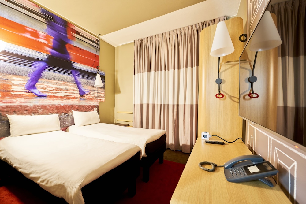 Ibis Milano Centro 42/77