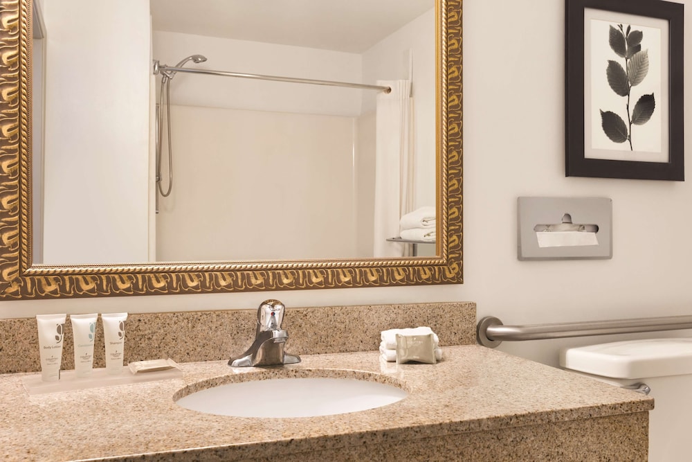 Country Inn & Suites by Radisson, Conyers, GA 13/37