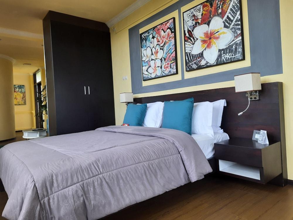 Junior Suite, Studio