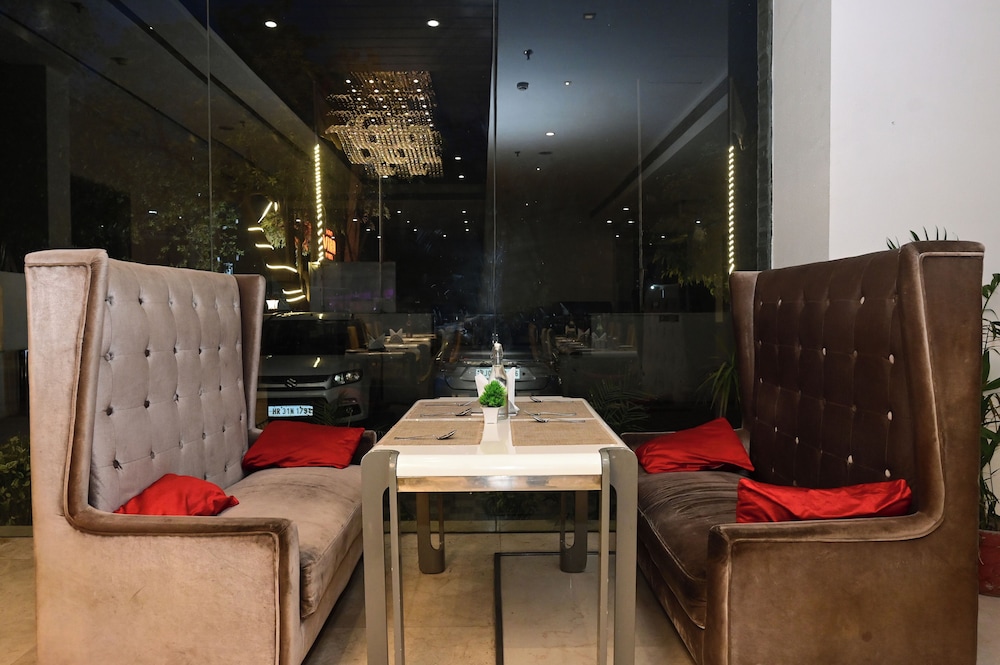 JAGRATI LORDS INN JAIPUR 30/50