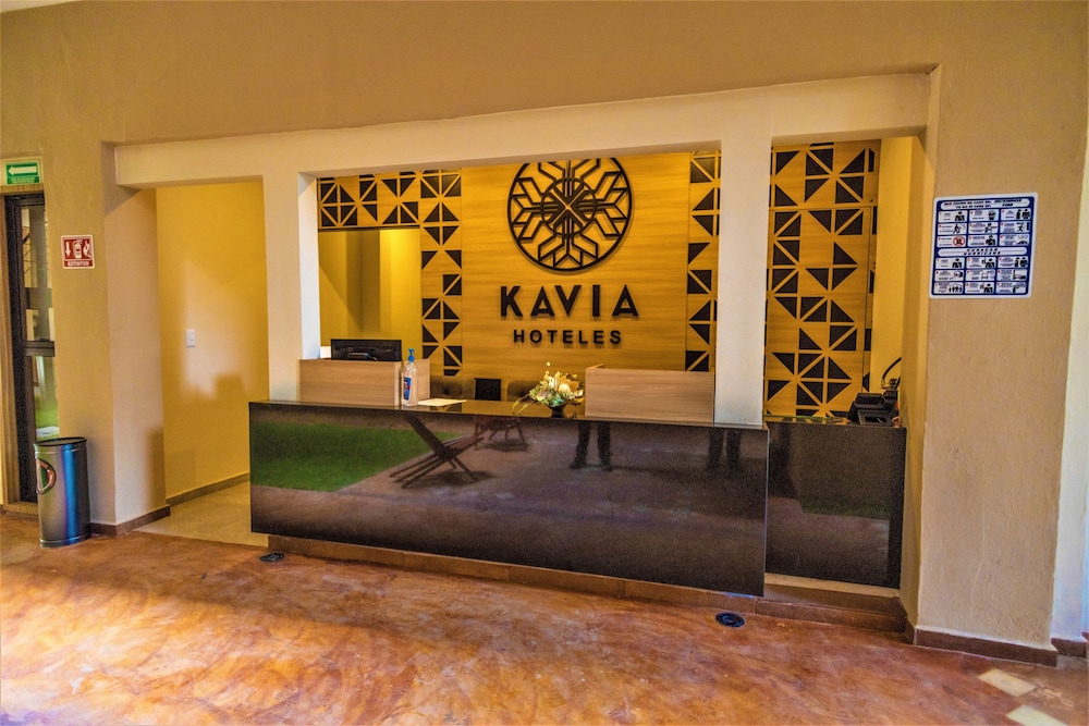 Hotel Plaza by Kavia 11/58