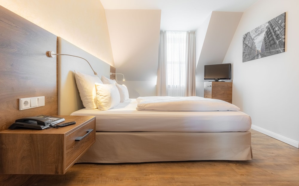 Hotel Engel 18/37