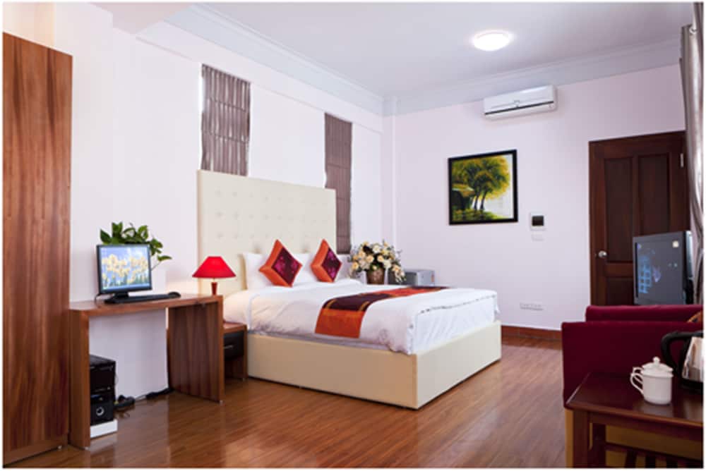Urban Alley Hotel 13/50