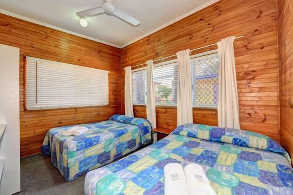 Bargara Gardens Motel And Holiday Villas 13/44