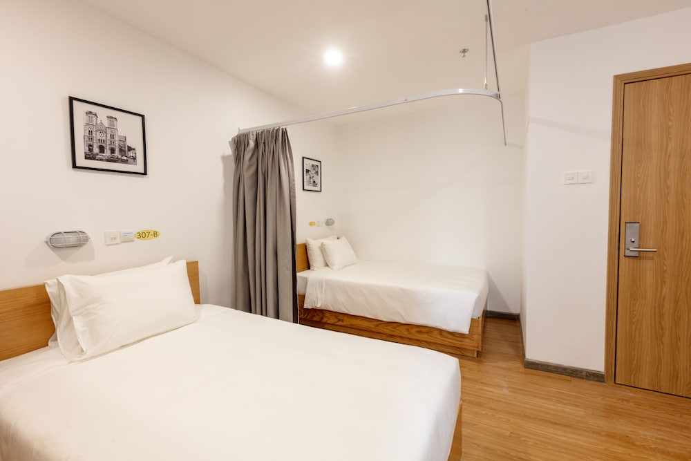 Dai Nam Sai Gon Hotel 11/50