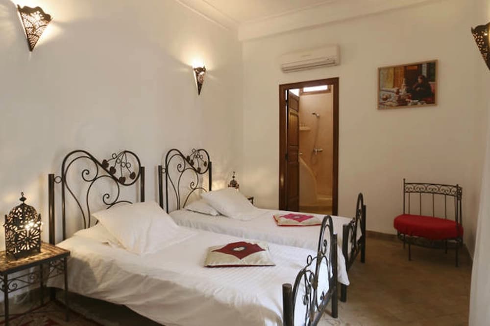 Riad Mandalay 8/35