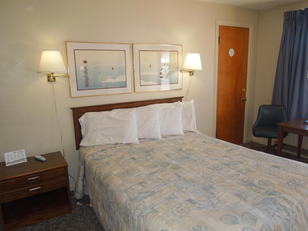 Arlington Inn 7/23