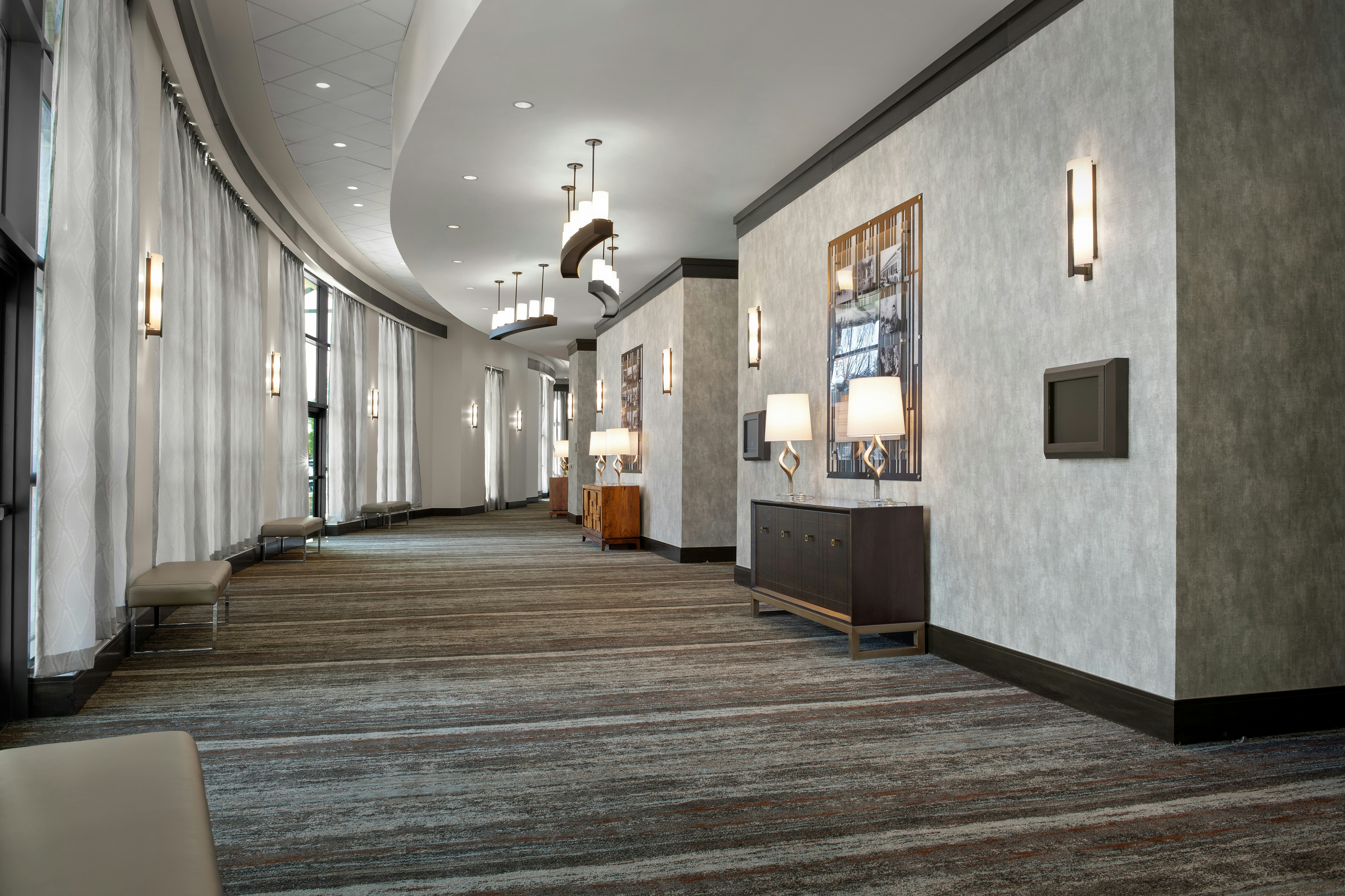 Embassy Suites Springfield 5/62