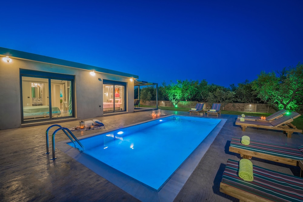 Natura Verde Villas 25/61