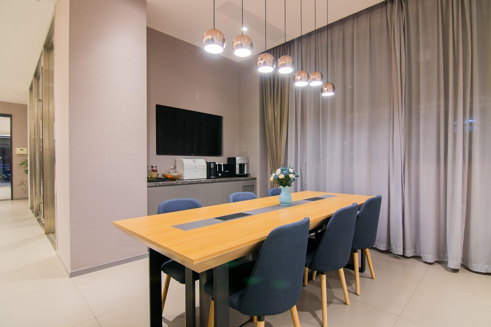 Home Inn Selected (Shanghai Raffles, North Bund) 39/42