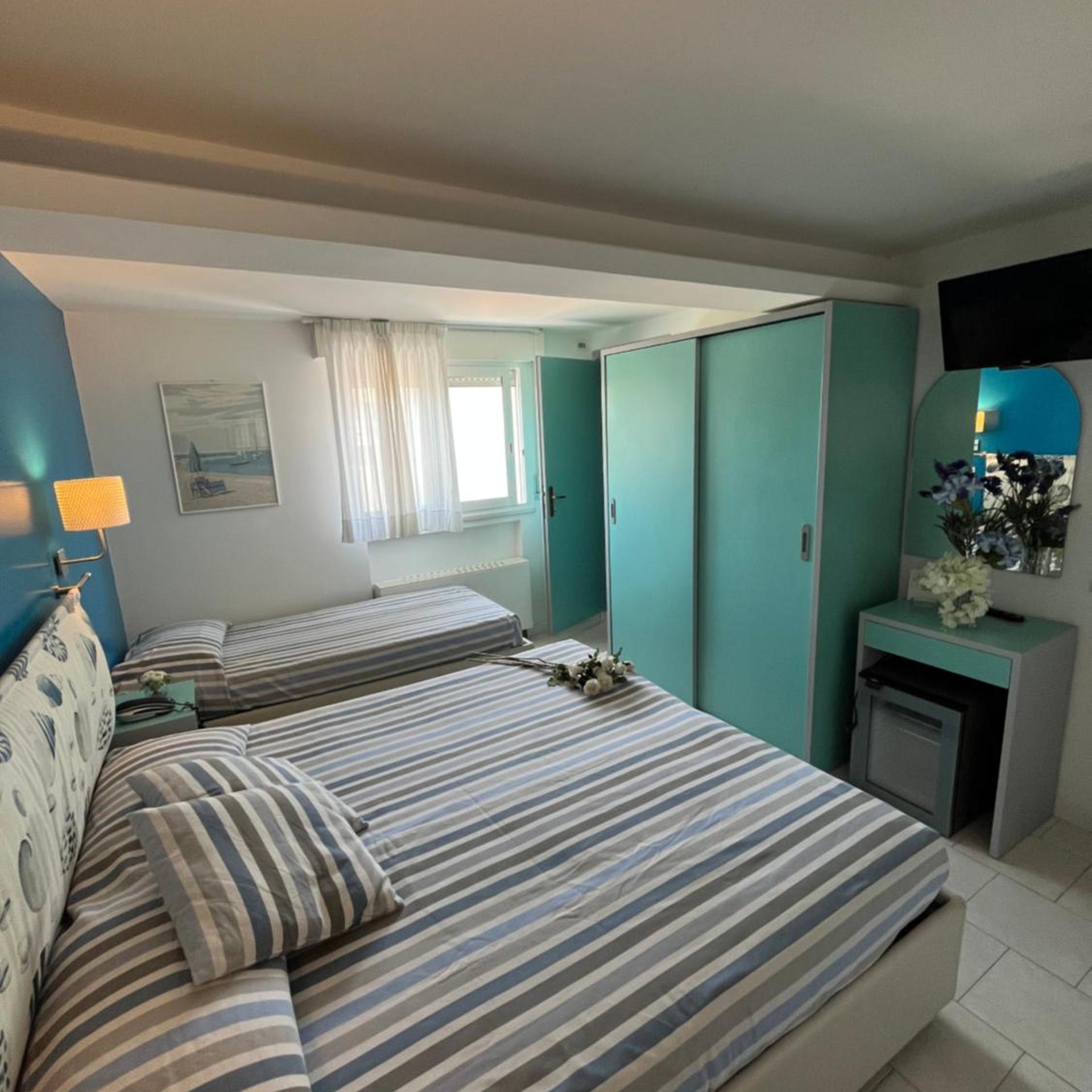 Hotel Mon Pays 17/50