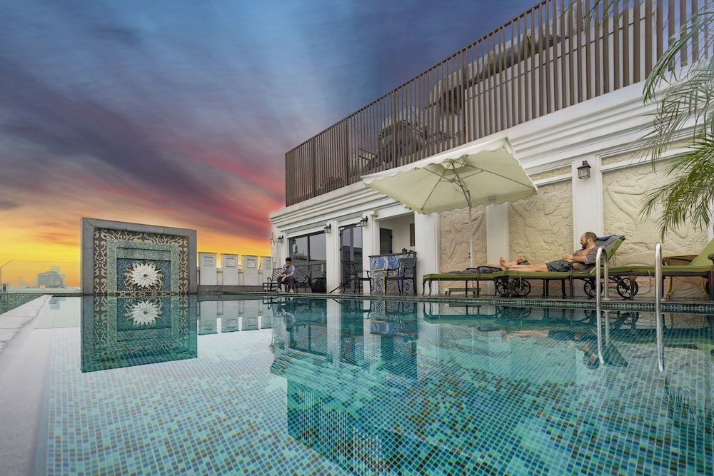 The Lapis Hotel in HANOI