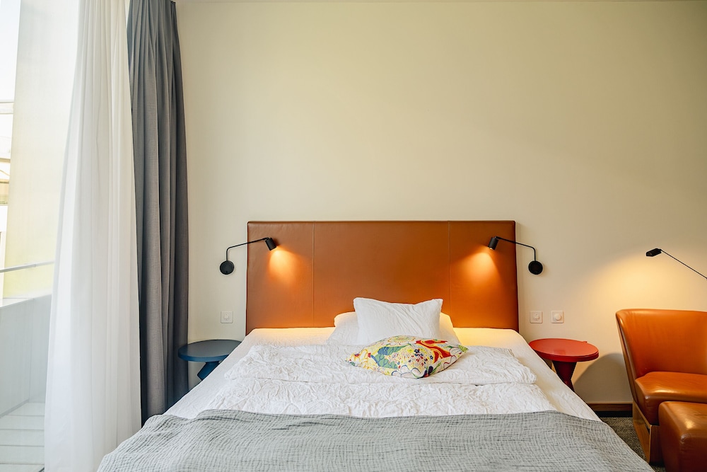 Nomad Design Lifestyle Hotel 24/73
