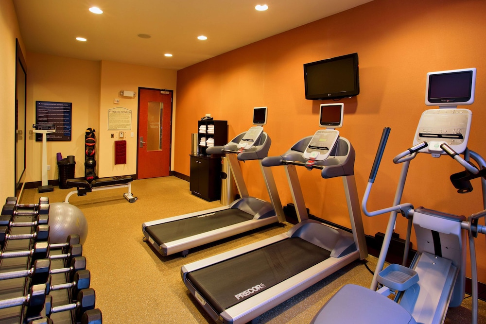 Hilton Garden Inn West Palm Beach Airport 24/54