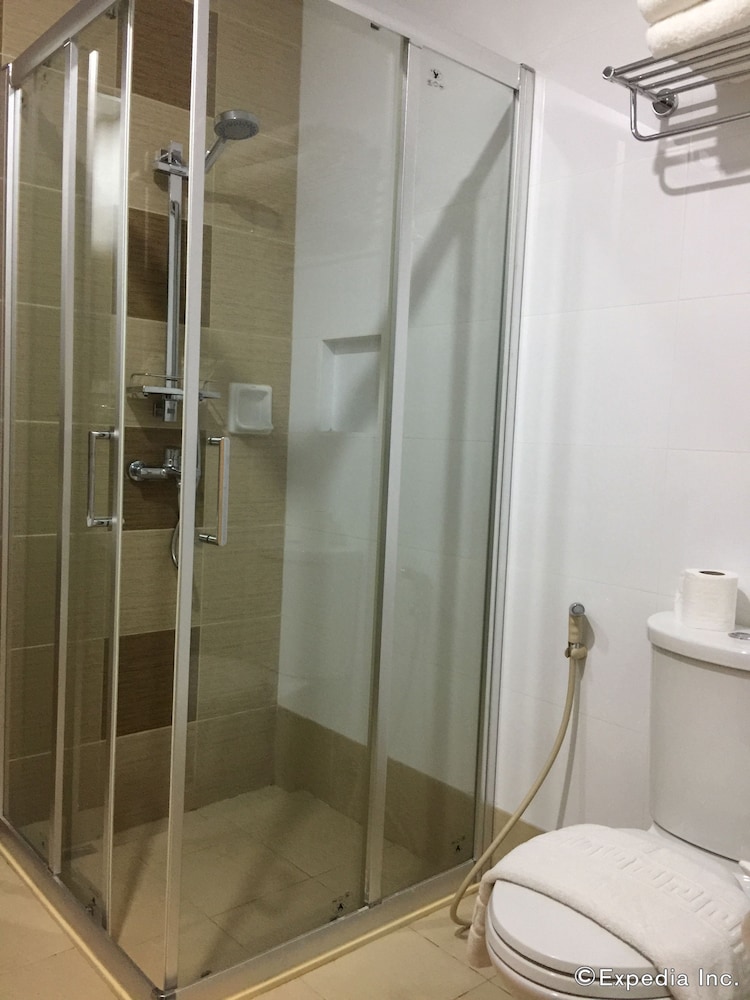 Coron Soleil Express Hotel 14/65