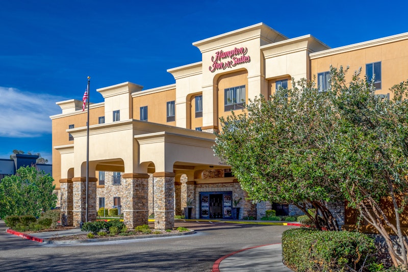 Hampton Inn and Suites Sacramento-Elk Grove Laguna I-5 48/50