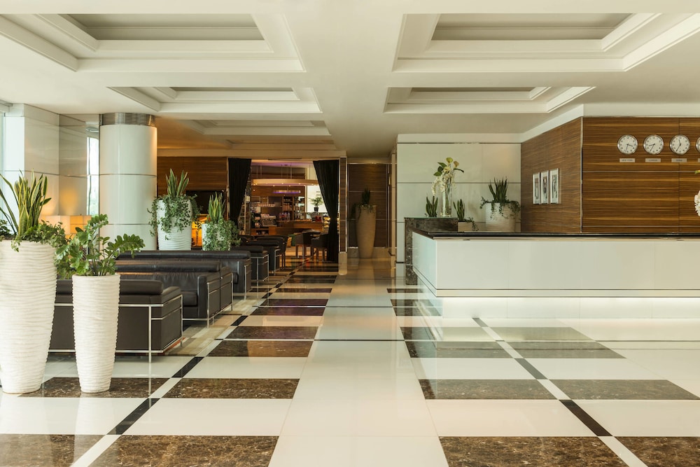 Four Points by Sheraton Bur Dubai 10/57