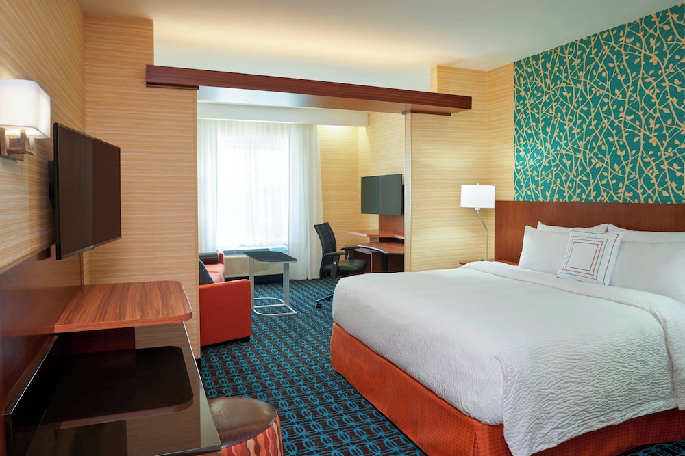 Fairfield Inn & Suites Niagara Falls 12/46