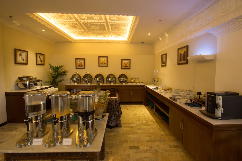 D Salvatore Art Boutique Hotel 30/36