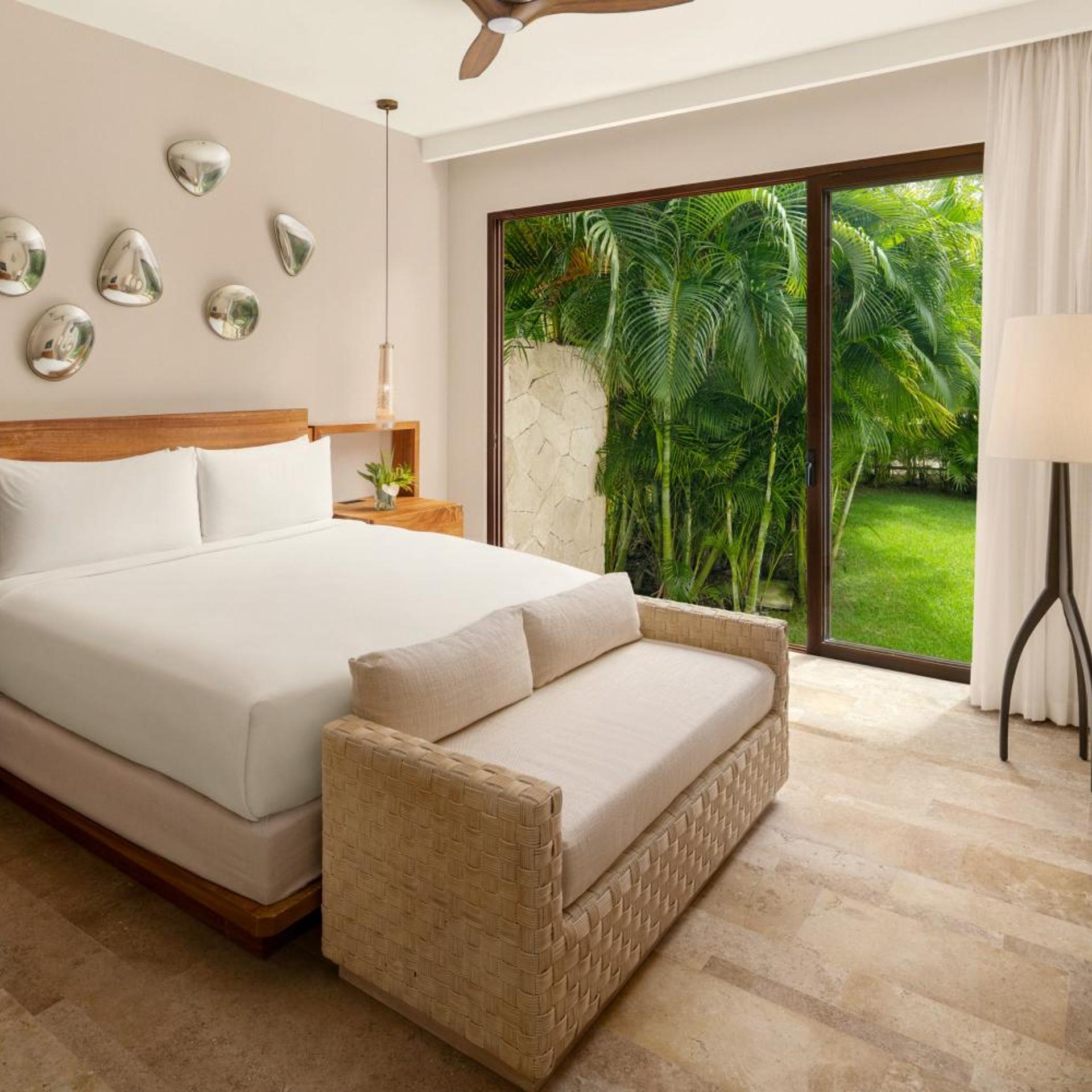 3 Bedrooms, Villa, Private Garden