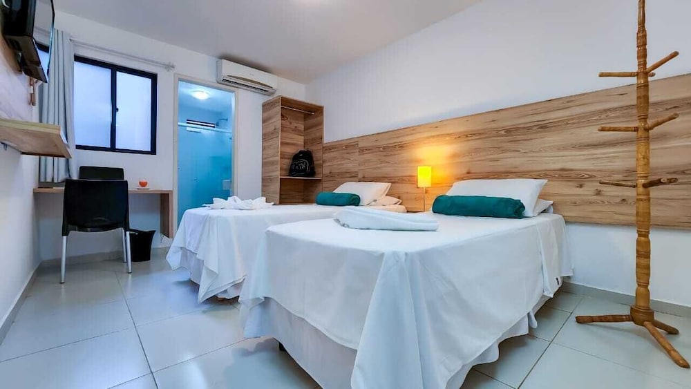 Refugio Hotel 53/63