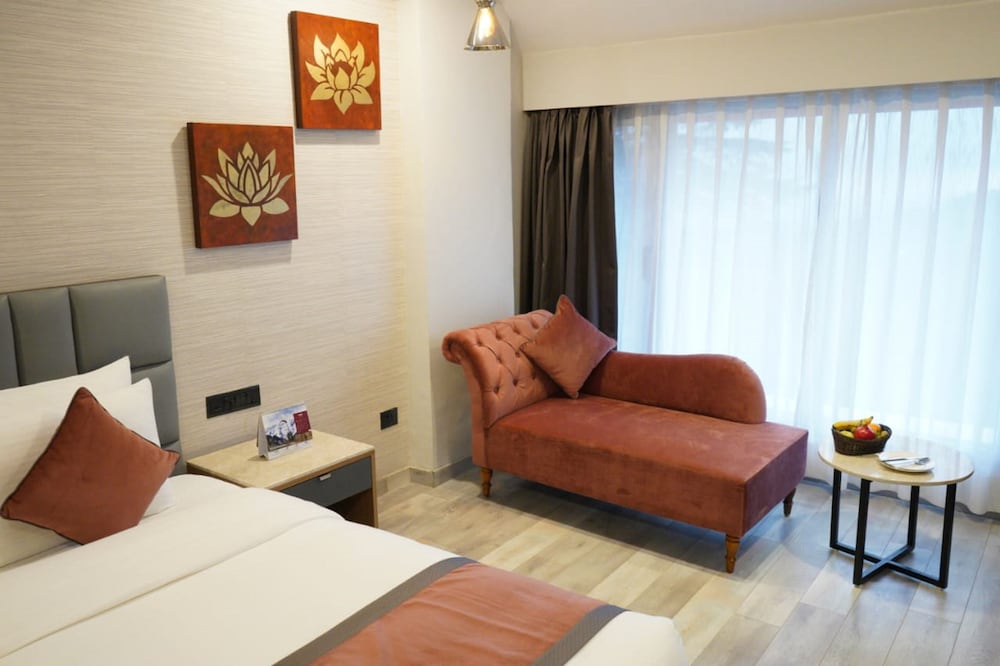Amritara Surya, Mcleodganj 57/68