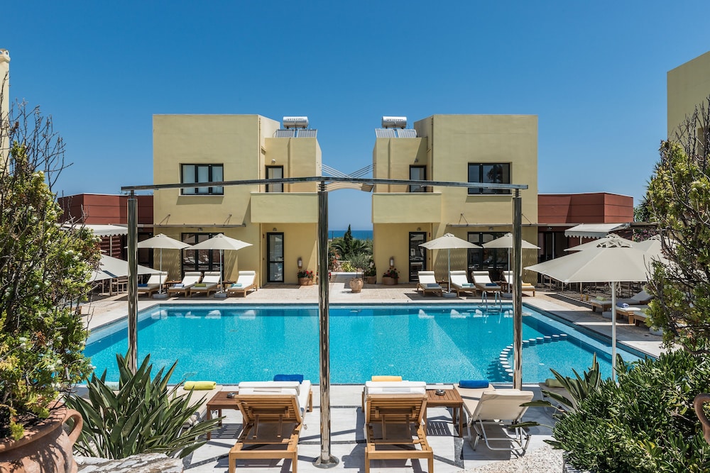 DAPHNIS VILLAS 10/60
