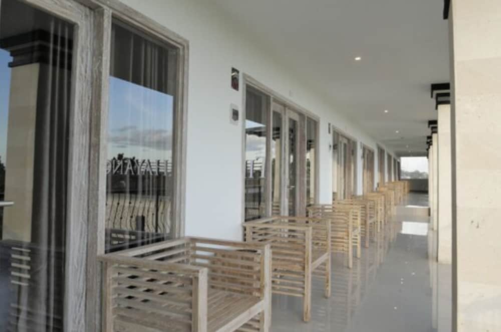 TIRTHA KHAYANGAN CANGGU 3/29
