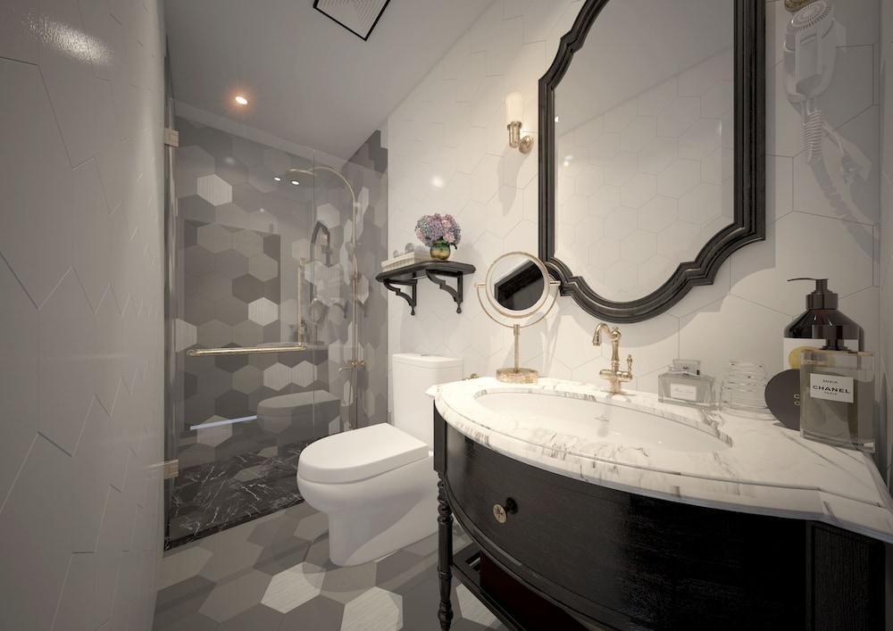 HANOI GRACEFUL HOTEL 46/50