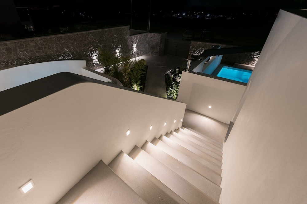 Karat Suites 4/50