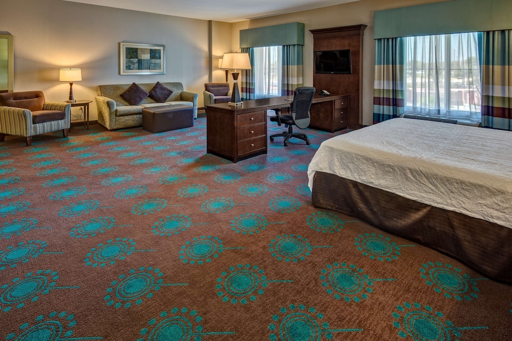 Hampton Inn & Suites Destin 29/69