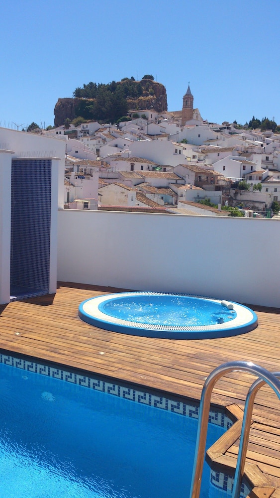 Apartamentos Ardales 59/67