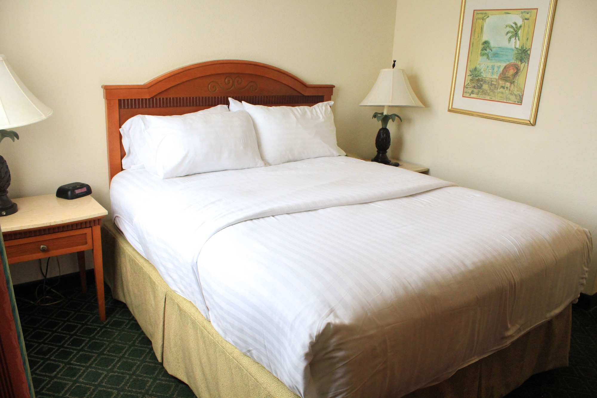 غرفة قياسية بسرير كوين بإطلالة على المسبح، Holiday Inn Port St. Lucie 3/4