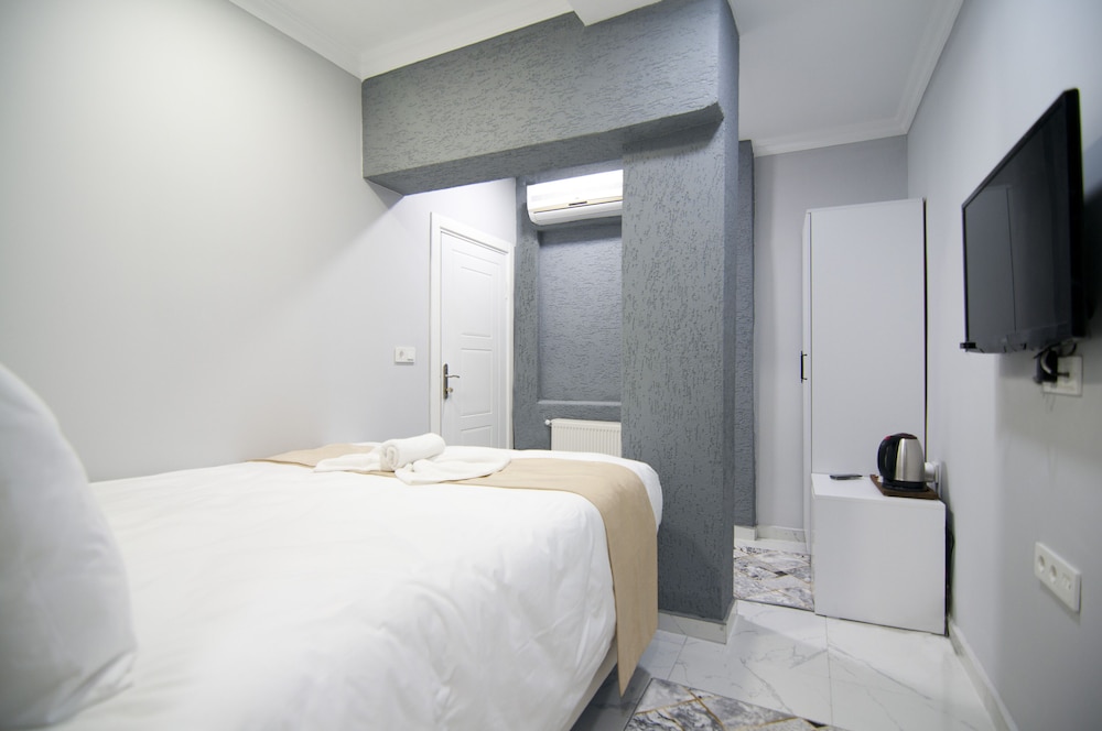 Istanbul Palace Hotel 26/40