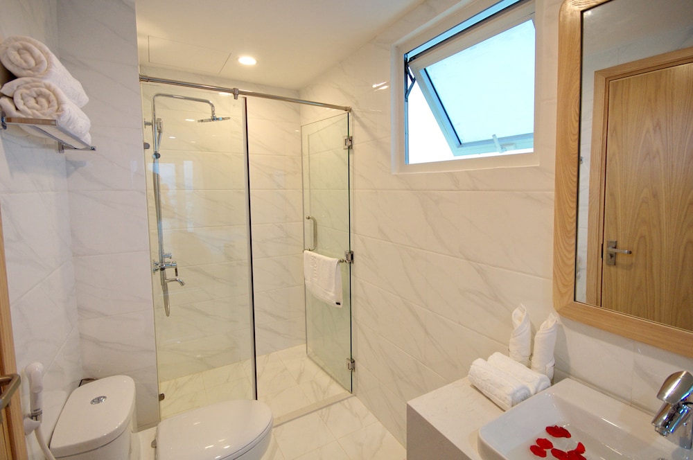 Gibson Hotel Nha Trang 57/61