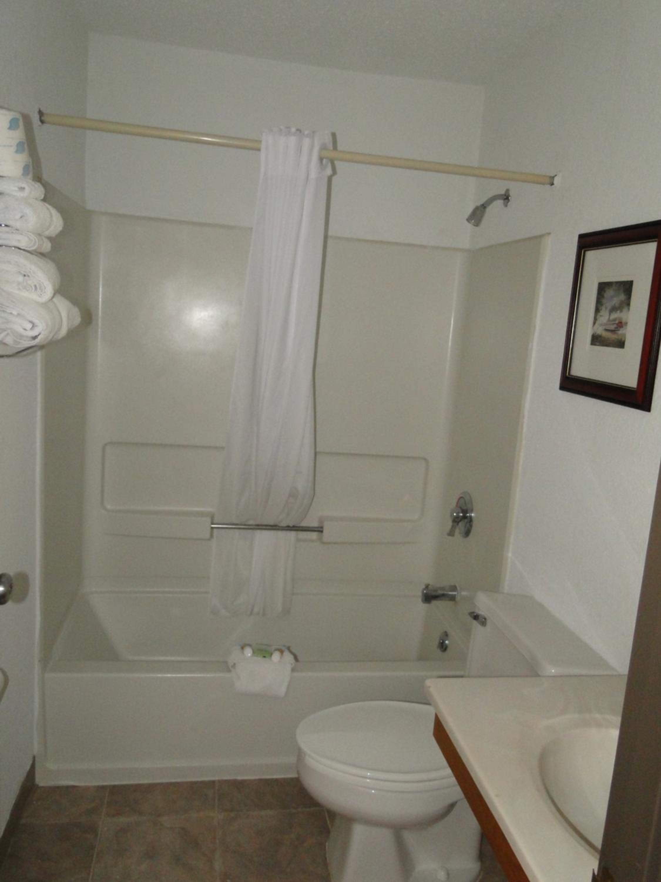 Oscoda Lakeside Hotel 48/50