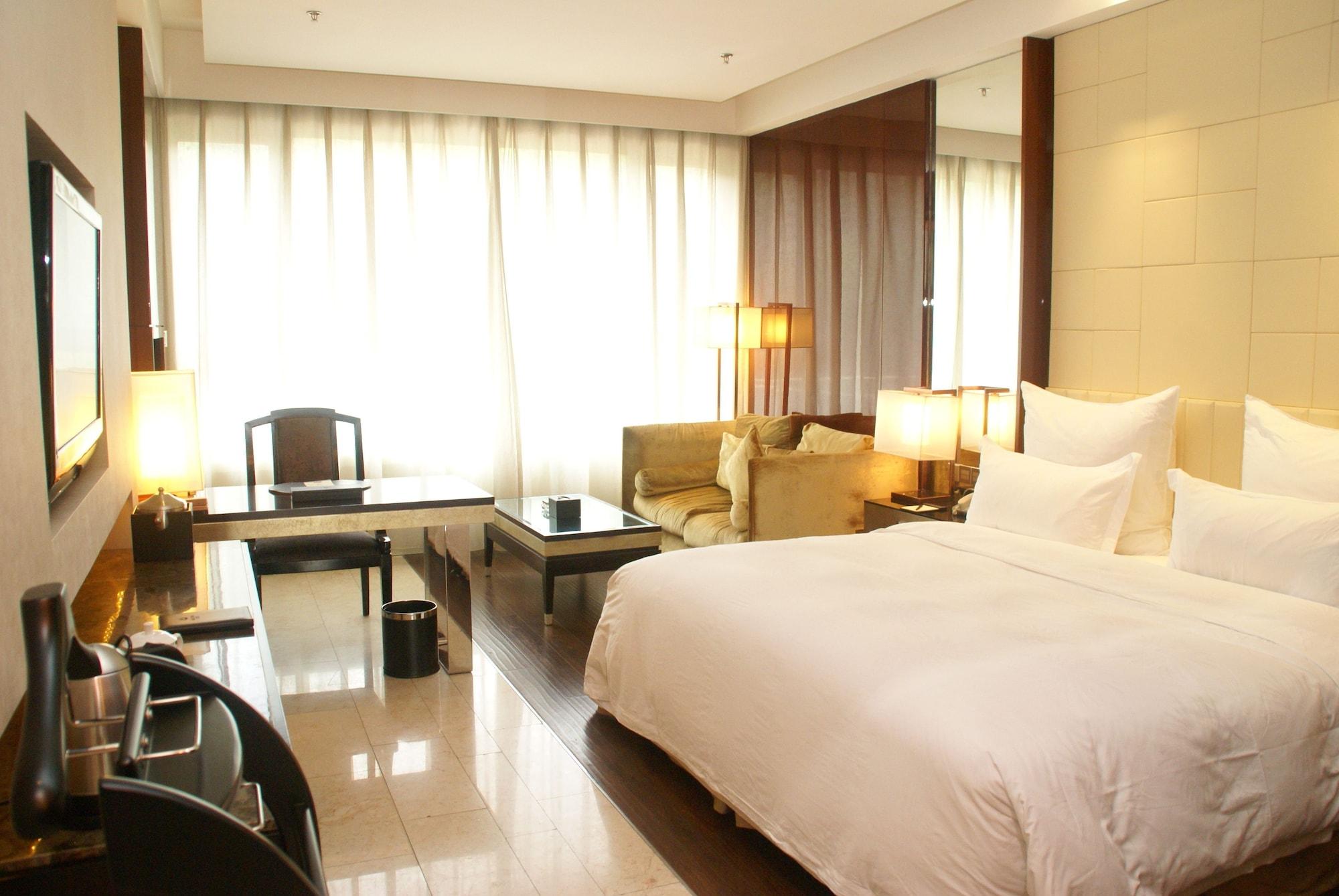 Madison Hotel Xi'an Qujiang International Convention Center TV Tower 1/8