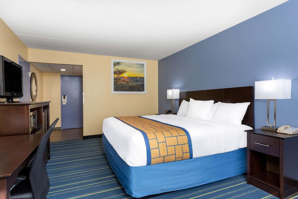 Days Inn by Wyndham Augusta 8/22