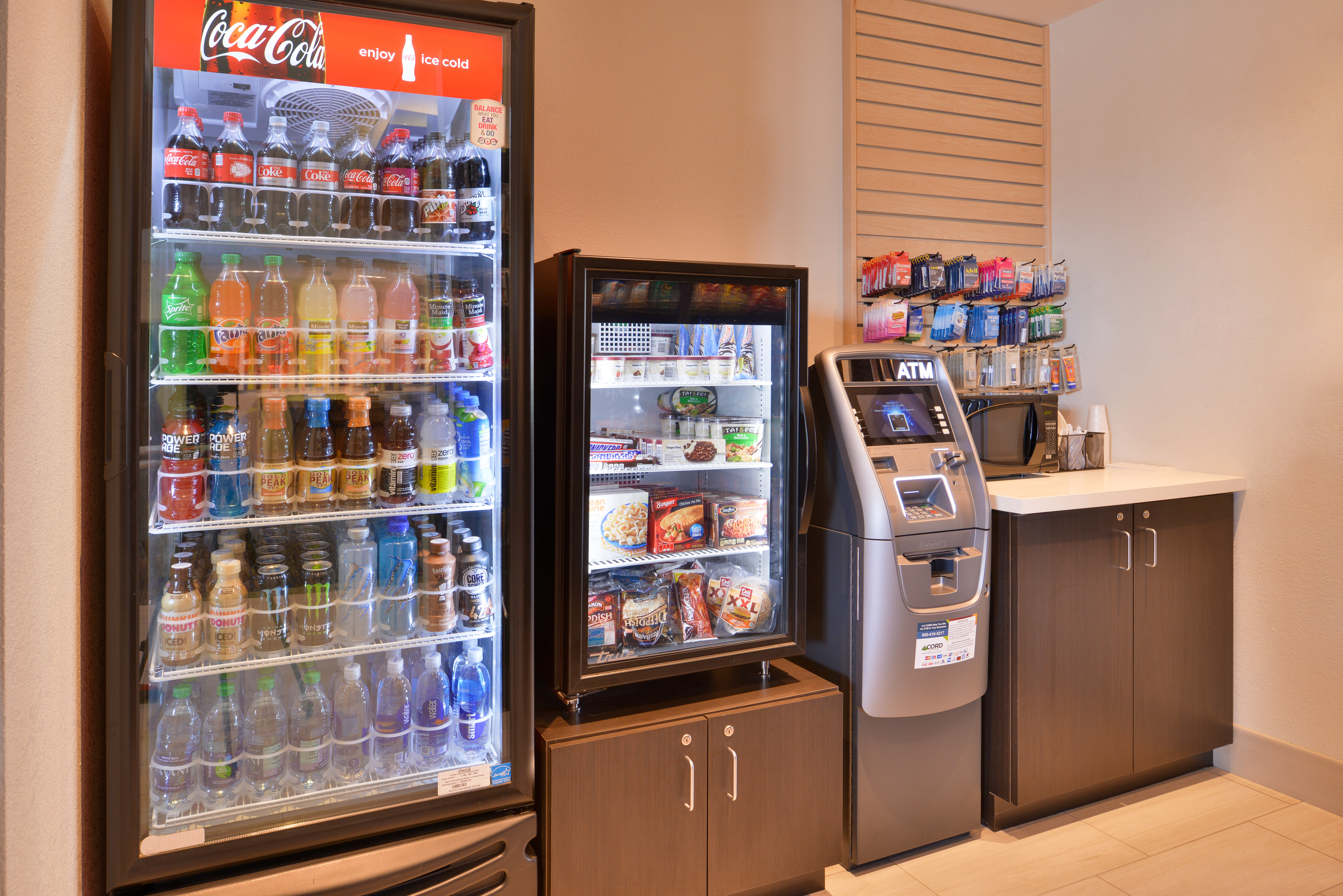 Holiday Inn Express & Suites Olathe West 28/60