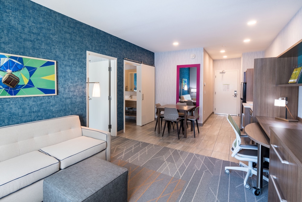 Home2 Suites by Hilton Temecula, CA 31/50