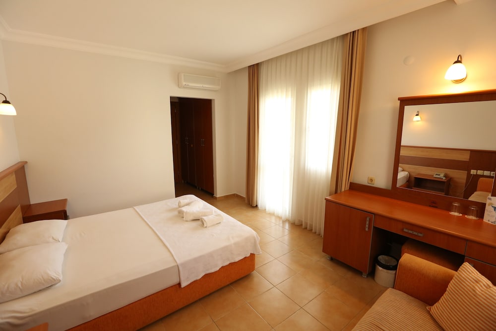 Mavruka Hotel 19/60