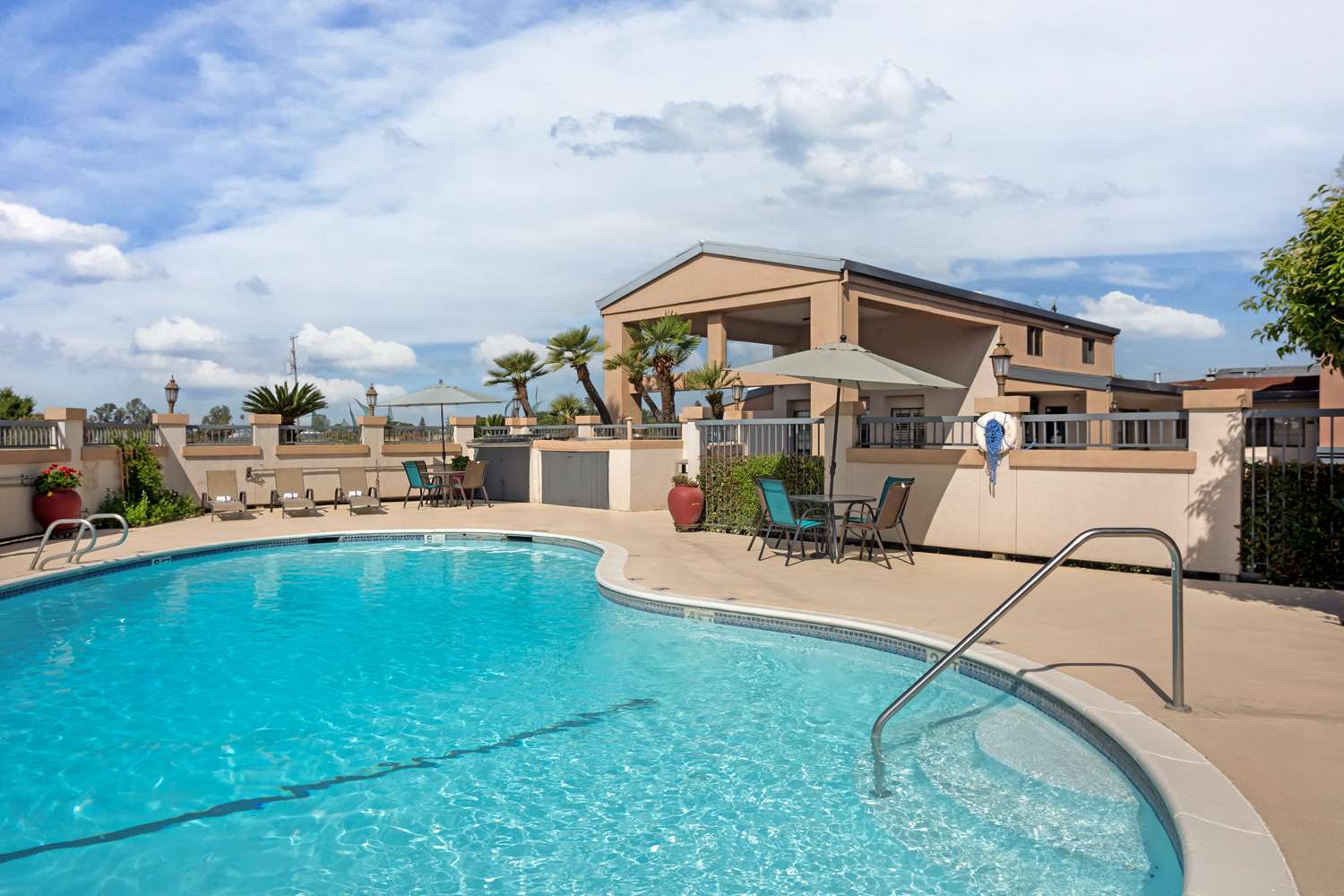 Best Western Inn Merced 6/43