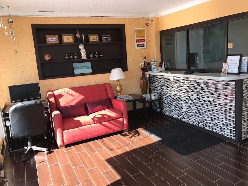 Budget Inn Roxboro 12/32