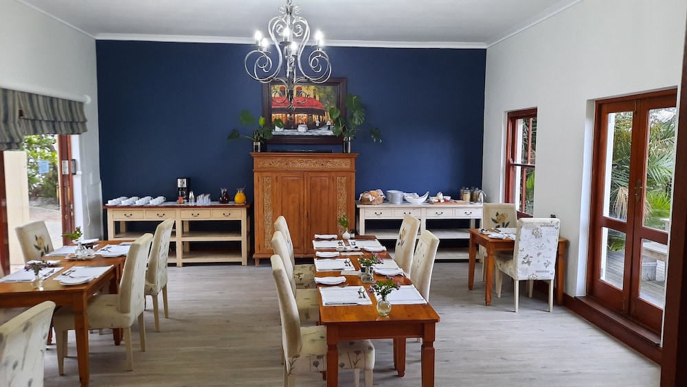 Lavender Manor Guest Lodge 26/50