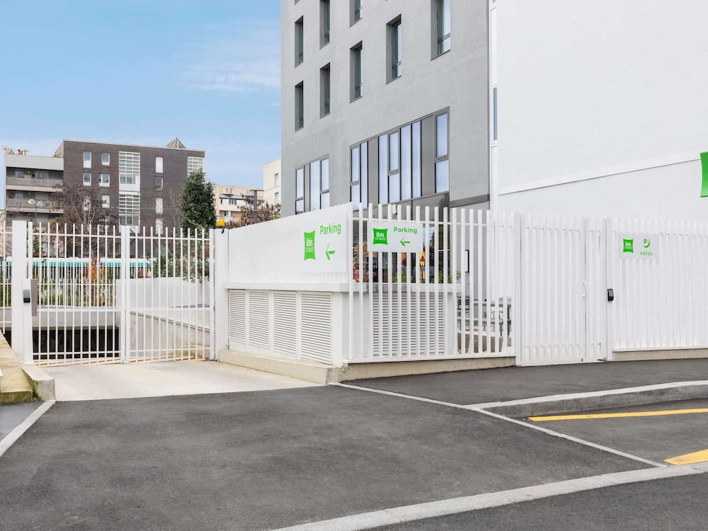 ibis Styles Bezons Paris La Defense 54/59