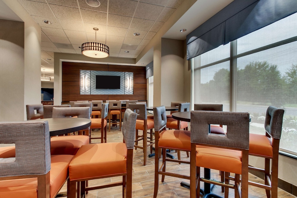 Drury Inn & Suites Knoxville West 53/67
