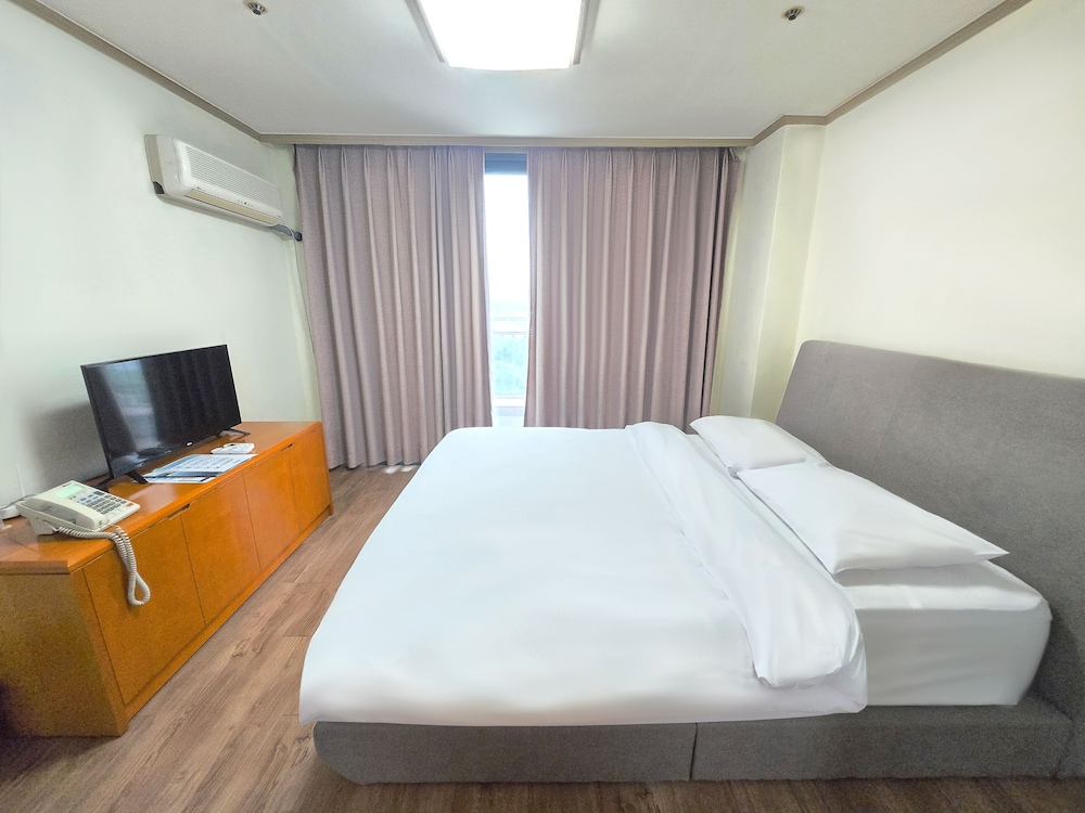 Nam Han River Ilsung Condo 8/24